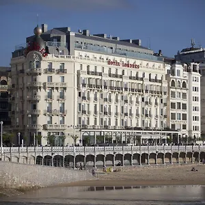 De Londres Y De Inglaterra **** Сан-Себастьян